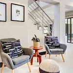 3 Bedroom Villa In Big Bay