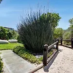 3 Bedroom Villa In Big Bay