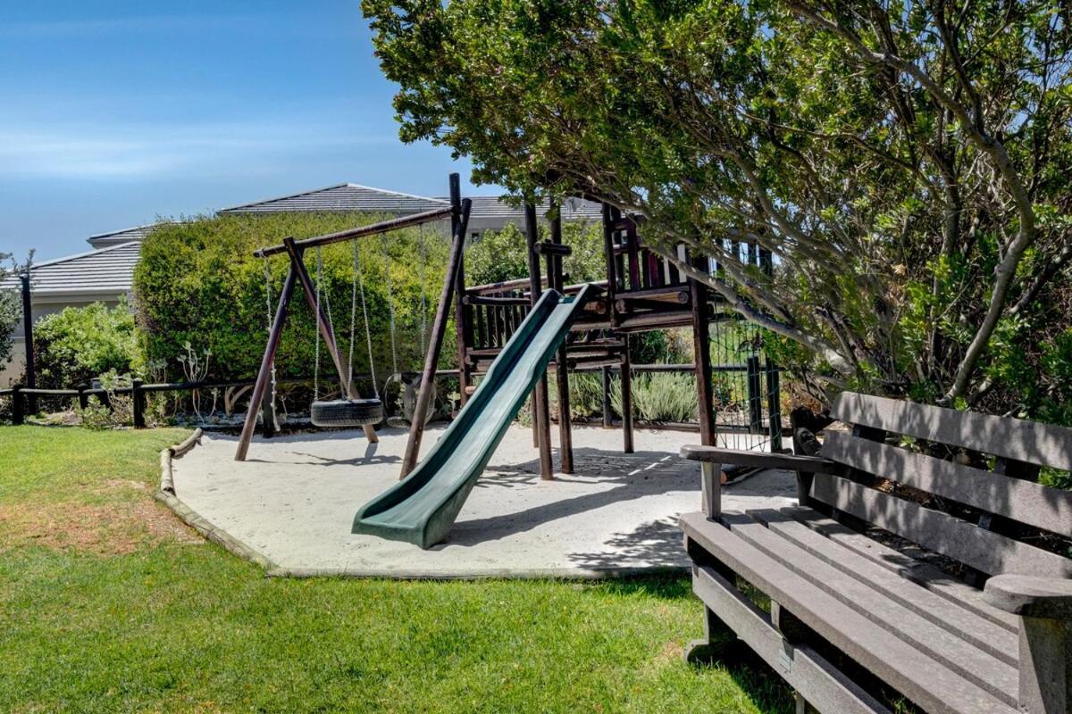 Villa 3 Bedroom In Big Bay
