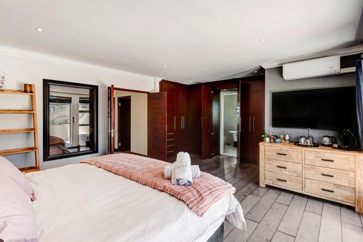 3 Bedroom In Big Bay * Cape Town